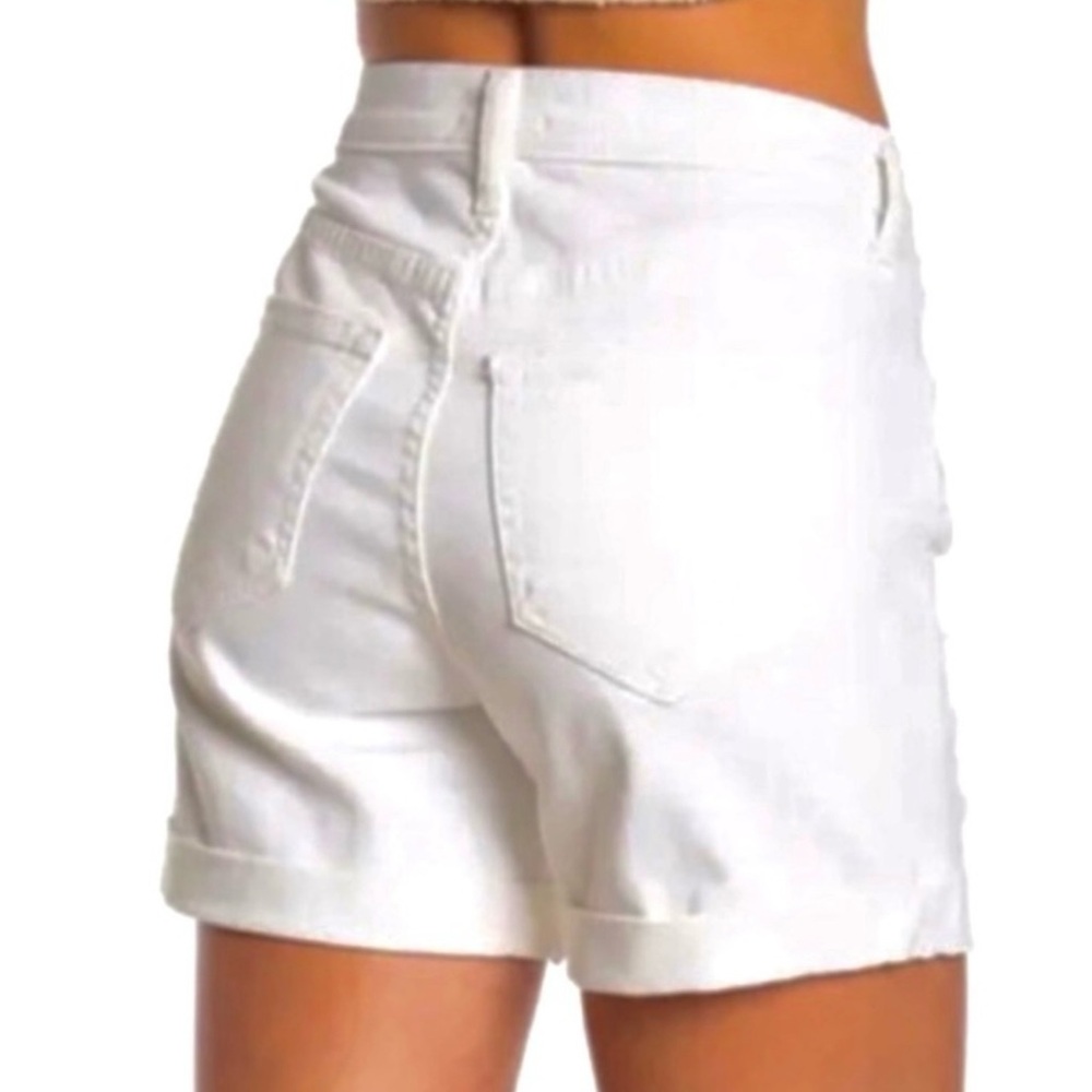 NEW L’AGENCE WHITE DISTRESSED DENIM SHORTS - Picture 6 of 8